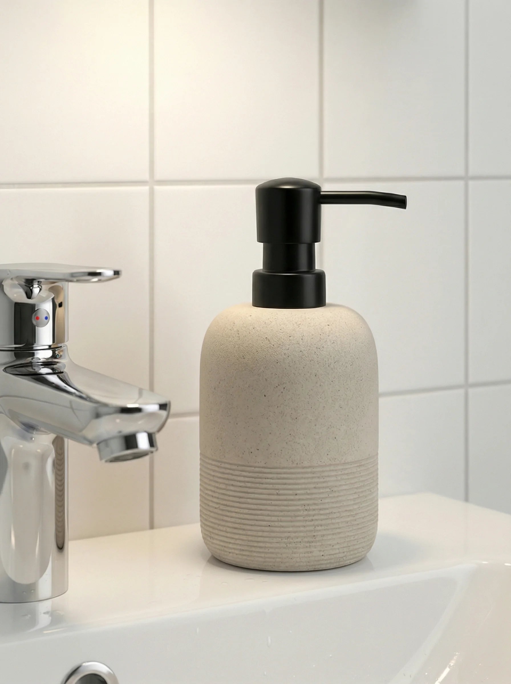 Soap Dispenser | Ribbed Bathroom Counter Design
