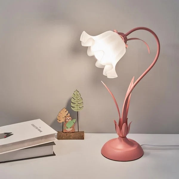 Flower Table Lamp | Curved Stem Design-Table Lamp-werune.com
