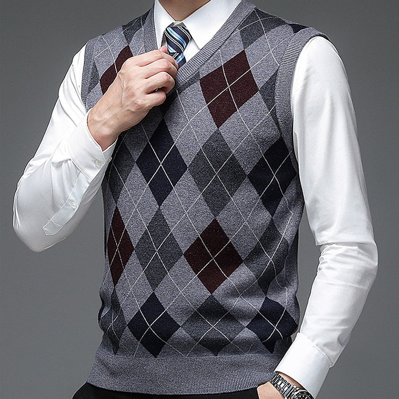 Argyle Sweater Vest V-Neck Sleeveless Men's Knit Jumper – Office, Casual, Gift · Werune