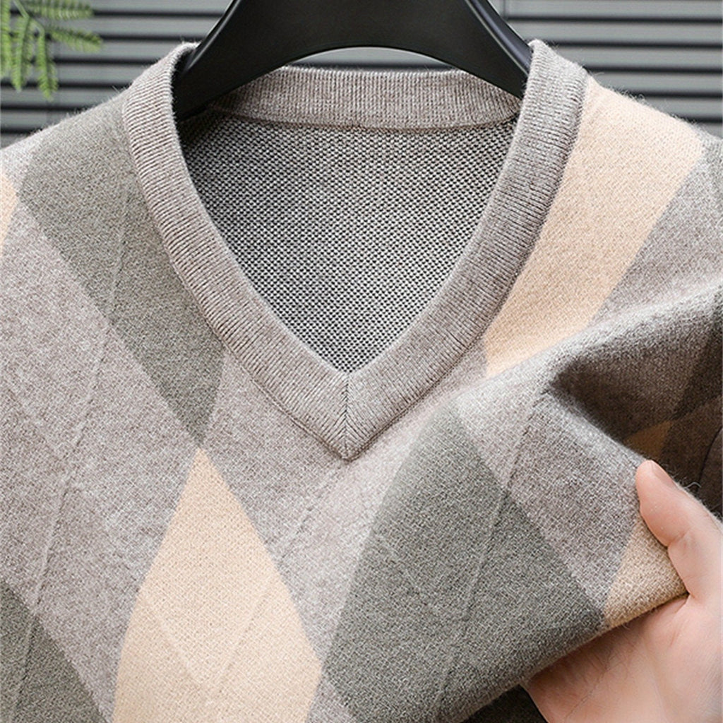 Argyle V-Neck Jumper Knitted Men's Sweater – Casual, Office, Autumn Layering, Gift