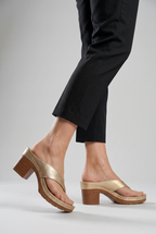 Block Heel Thong Sandals Gold Platform Women's – Casual, Office, Holiday, Gift · Werune