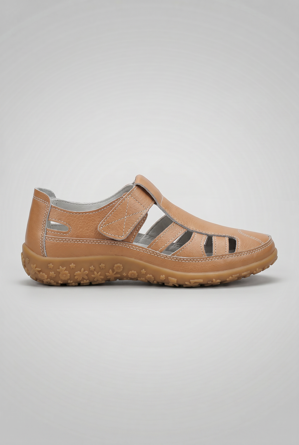 Closed-Toe Sandals White Leather Women's Cut-Out Slip-On – Casual, Everyday Comfort Walking