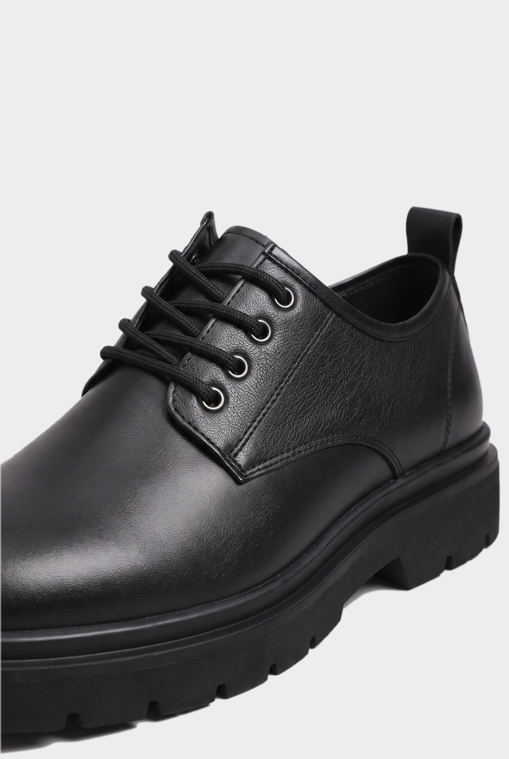 Derby Shoes Black Leather Men's Chunky Lug Sole Lace-Up – Office, Casual, Everyday, Gift