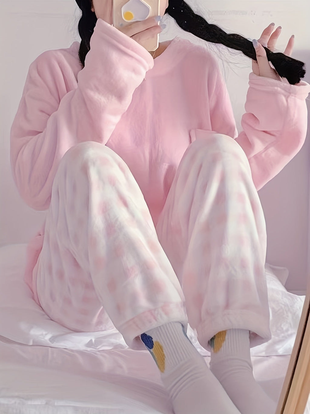 Fleece Pyjama Set Women's Pink Long Sleeve Top & Checked Lounge Trousers – Sleepwear, Home, Cosy, Gift