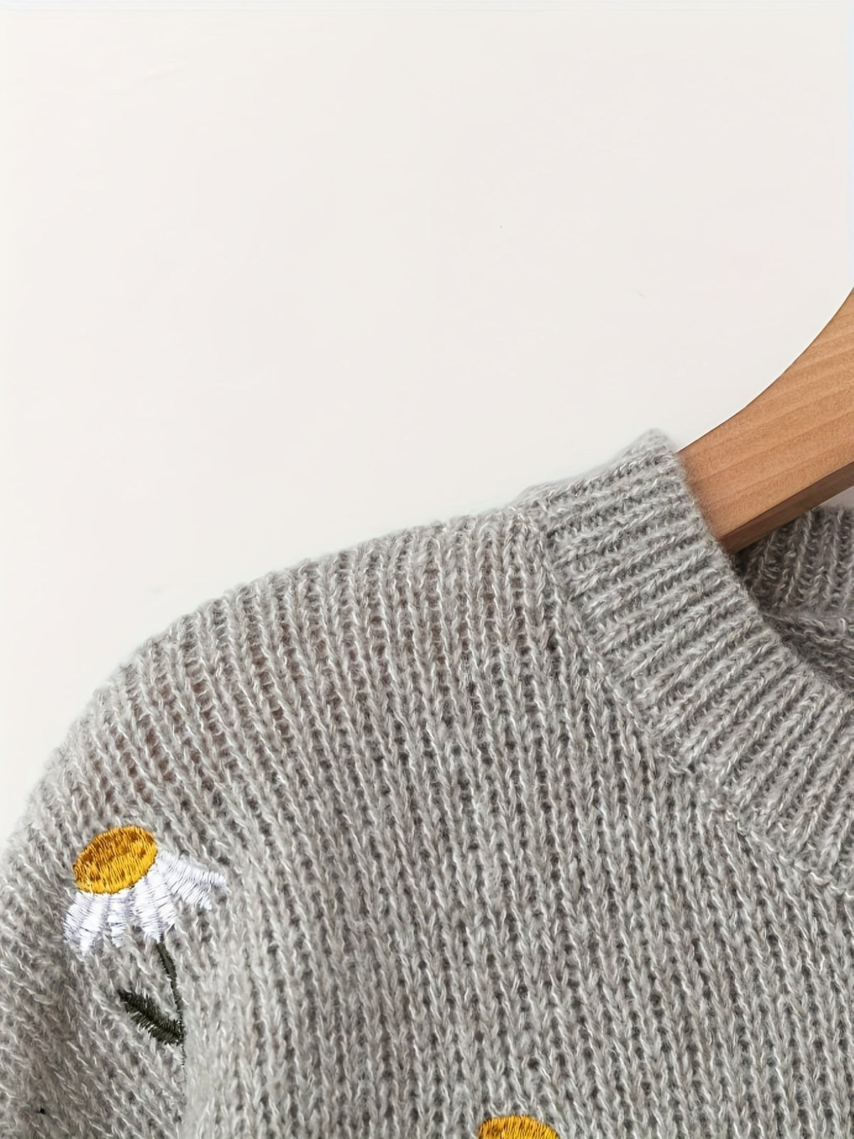 Knit Jumper Daisy Floral Embroidered Long Sleeve Crew Neck Women's – Casual, Office, Autumn Layering