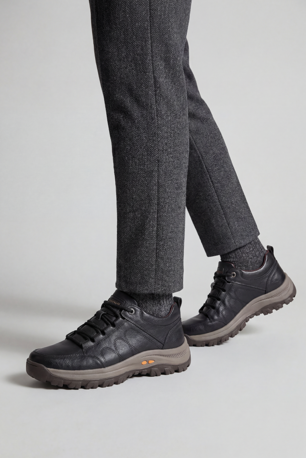 Men's Walking Shoes Black Leather Lace-Up Cushioned Insole – Casual, Outdoor, Everyday