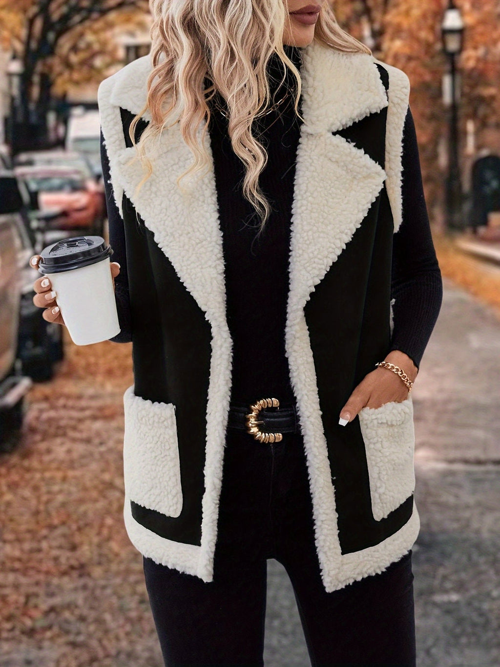 Sleeveless Fleece Vest Women's Faux Suede Lapel Gilet with Pockets – Casual, Winter, Everyday, Gift