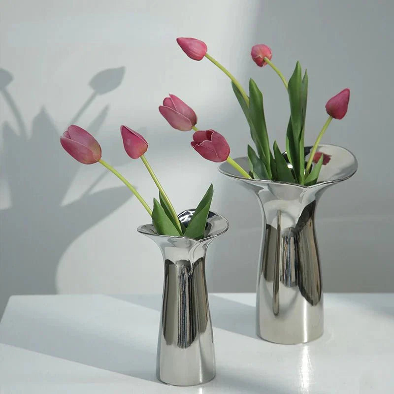 Flower Vase | Sculpted Table Accent-Vase-werune.com