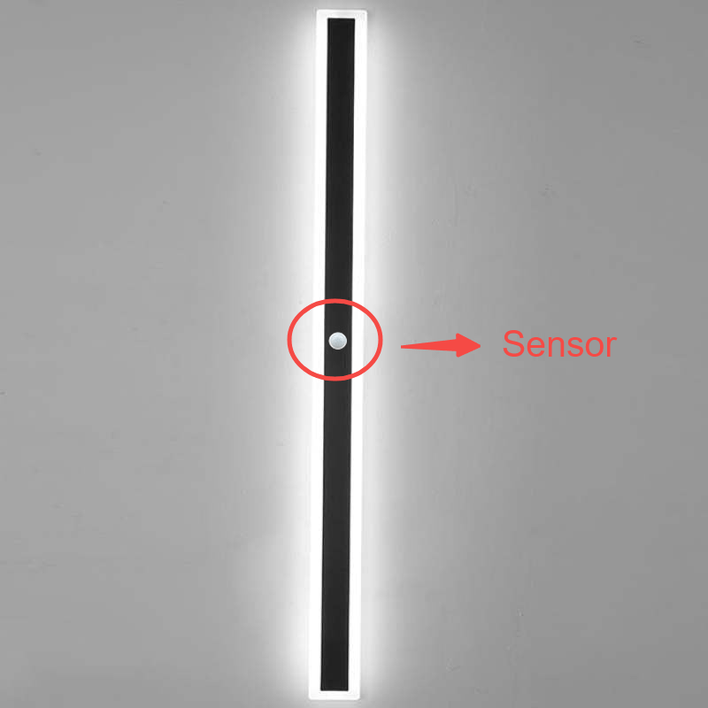 Outdoor Wall Light | Vertical LED Strip Design - Werune
