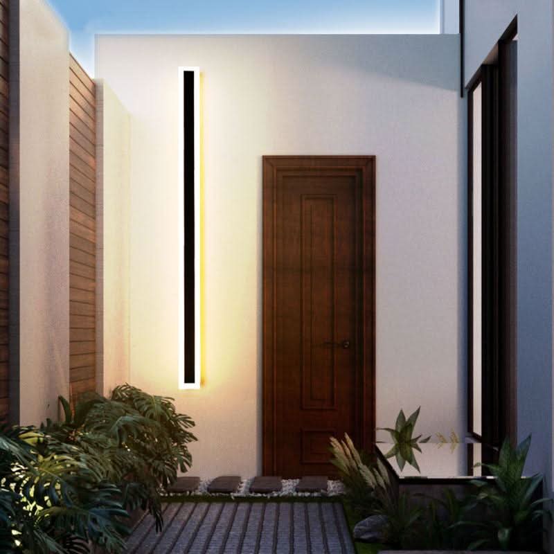 Outdoor Wall Light | Vertical LED Strip Design - Werune