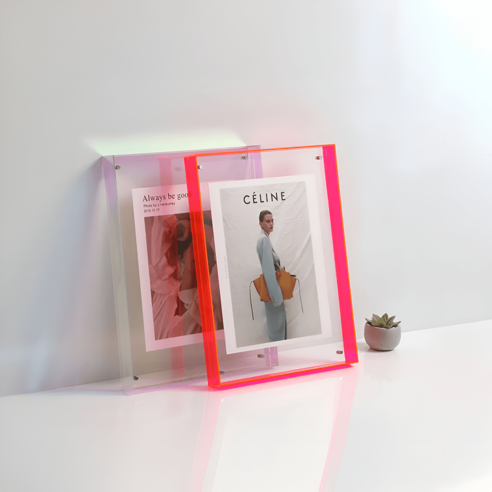 Picture Frame | Wall Mounted Display-Picture Frame-werune.com